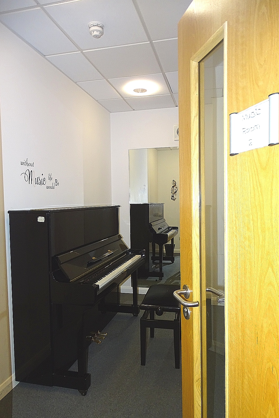 piano in residence room 2